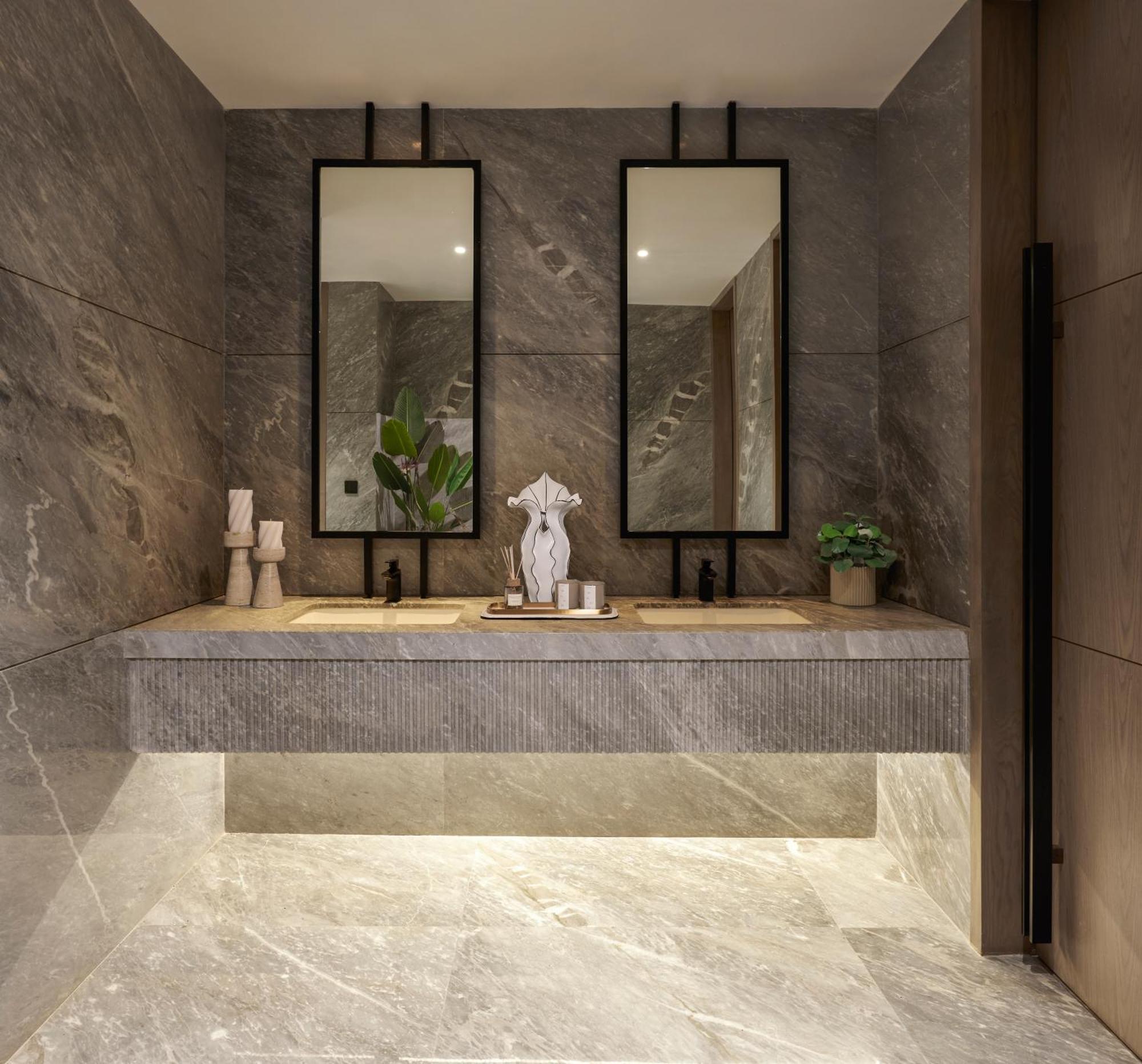 Astoria Hotel Мумбаи Экстерьер фото